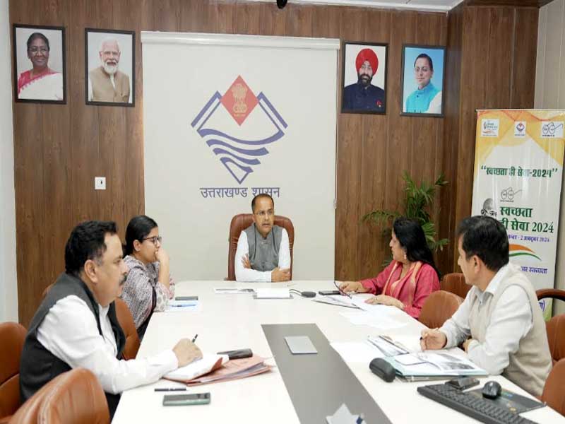 गर्मियों में पेयजल समस्याओं के समाधान के लिए सचिव ने दिए निर्देश