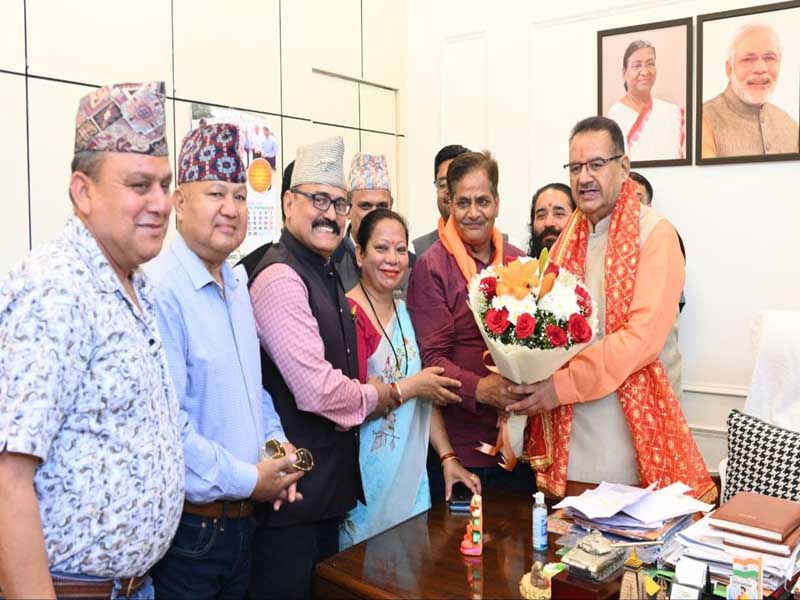 गढ़ी कैंट क्षेत्र में सीवरेज की समस्या के समाधान की दिशा में बड़ा कदम, कैबिनेट मंत्री गणेश जोशी ने जताया CM धामी का आभार गढ़ी कैंट क्षेत्र में सीवरेज की समस्या के समाधान की दिशा में बड़ा कदम, कैबिनेट मंत्री गणेश जोशी ने जताया CM धामी का आभार