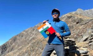उत्तराखण्ड के तीन एन0सी0सी0 कैडेट्स ने माउंट एवरेस्ट की चोटी पर किया आरोहण
