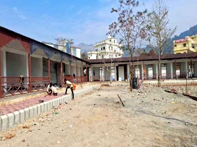 देहरादून का नया फूड हबः युवाओं के लिए रोजगार और शहरवासियों के लिए स्वाद