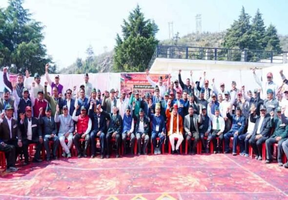 मुख्यमंत्री ने भराड़ीसैंण में अग्निवीर कैडेट्स से किया संवाद