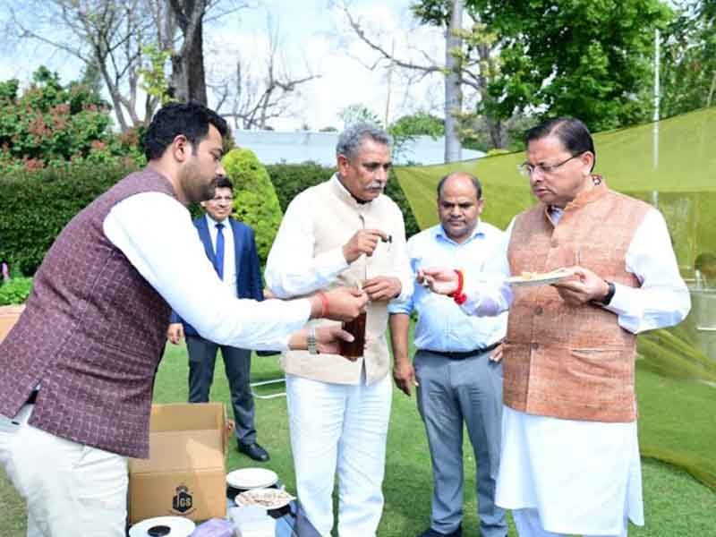 उत्तराखण्ड में मौन पालन की अपार संभावनाएं-CM धामी