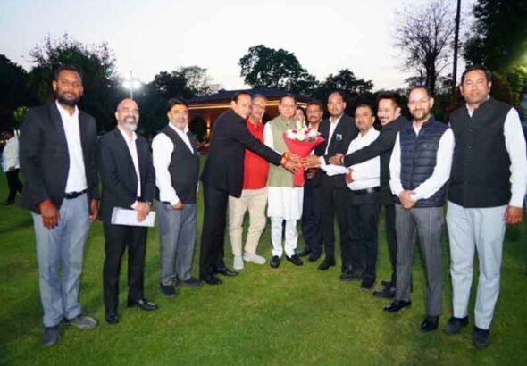 मुख्यमंत्री पुष्कर सिंह धामी से बार एसोसिएशन देहरादून के प्रतिनिधिमंडल की शिष्टाचार भेंट